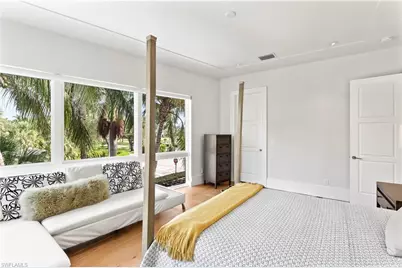 12 6th St S, Naples, FL 34102 - Photo 21