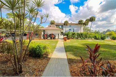 5635 Rattlesnake Hammock Rd #102D, Naples, FL 34113 - Photo 11