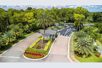 448 Gabriel Cir #3310 Gabriel Cir, Naples, FL 34104 - Photo 1