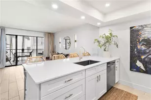 260 Southbay Dr, Naples, FL 34108 - Photo 17