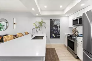 260 Southbay Dr, Naples, FL 34108 - Photo 11