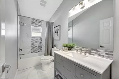 5138 Kristin Ct, Naples, FL 34105 - Photo 7