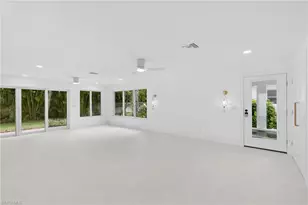 17 Knights Bridge Rd, Naples, FL 34112 - Photo 5