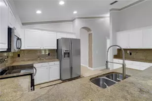 15028 Savannah Dr, Naples, FL 34119 - Photo 13