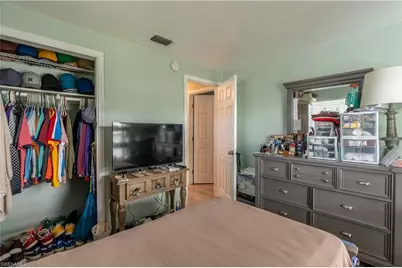 1360 5th Ave N, Naples, FL 34102 - Photo 13