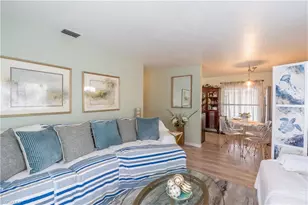 1360 5th Ave N, Naples, FL 34102 - Photo 5