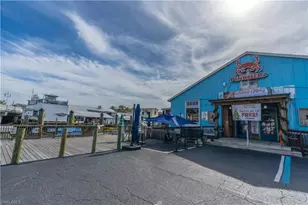 1360 5th Ave N, Naples, FL 34102 - Photo 43