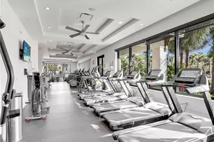 325 Dunes Blvd, Naples, FL 34110 - Photo 37