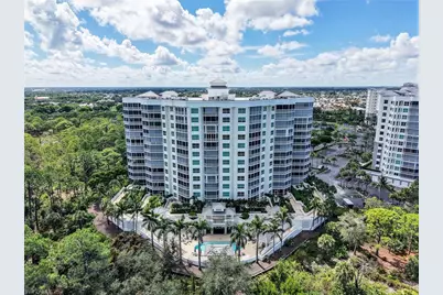 325 Dunes Blvd #403, Naples, FL 34110 - Photo 1