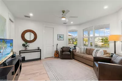 1794 Holiday Ln, Naples, FL 34104 - Photo 15