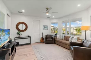 1794 Holiday Ln, Naples, FL 34104 - Photo 15