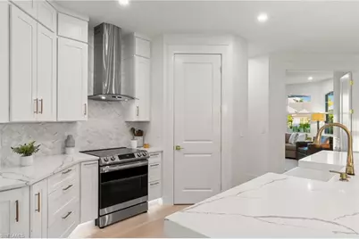 1794 Holiday Ln, Naples, FL 34104 - Photo 5