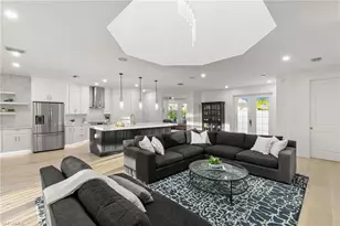 1794 Holiday Ln, Naples, FL 34104 - Photo 3