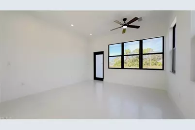 714 Chambers St E, Lehigh Acres, FL 33974 - Photo 7