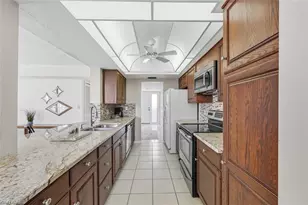 11 Bluebill Ave, Naples, FL 34108 - Photo 15