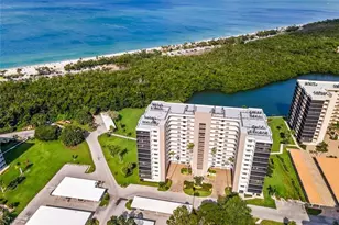 11 Bluebill Ave, Naples, FL 34108 - Photo 37