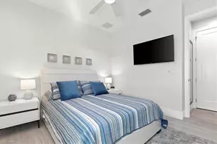 734 109th Ave N, Naples, FL 34108 - Photo 15