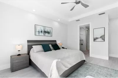 734 109th Ave N, Naples, FL 34108 - Photo 9