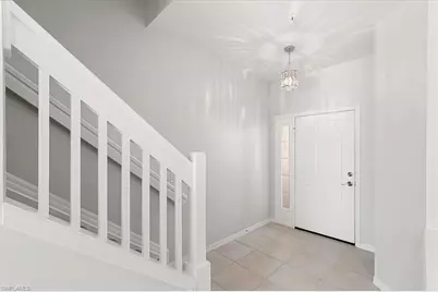 839 Hampton Cir #149, Naples, FL 34105 - Photo 9