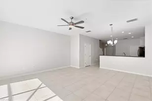 839 Hampton Cir, Naples, FL 34105 - Photo 7