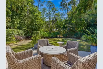 6480 Sandalwood Ln, Naples, FL 34109 - Photo 25