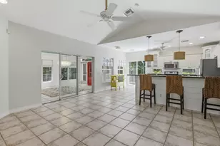 6480 Sandalwood Ln, Naples, FL 34109 - Photo 29