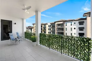 1030 3rd Ave S, Naples, FL 34102 - Photo 19