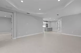 4564 Skysail Dr, Naples, FL 34120 - Photo 13