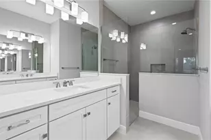 4564 Skysail Dr, Naples, FL 34120 - Photo 23