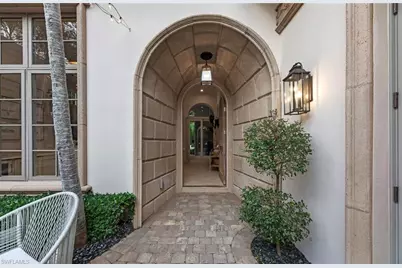 15627 Villoresi Way, Naples, FL 34110 - Photo 9