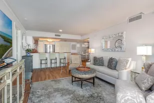 6849 Grenadier Blvd, Naples, FL 34108 - Photo 3