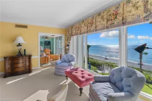 1285 Gulf Shore Blvd N, Naples, FL 34102 - Photo 9