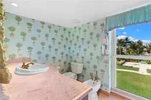 1285 Gulf Shore Blvd N, Naples, FL 34102 - Photo 23