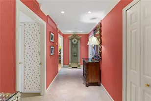 1285 Gulf Shore Blvd N, Naples, FL 34102 - Photo 5