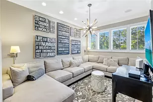 993 8th St S, Naples, FL 34102 - Photo 21