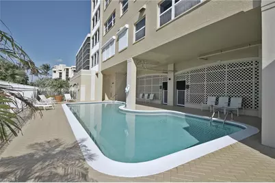 9577 Gulf Shore Dr #804, Naples, FL 34108 - Photo 23