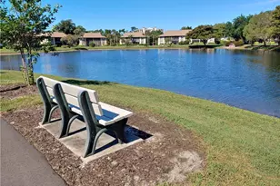 544 Retreat Dr, Naples, FL 34110 - Photo 25