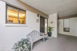 544 Retreat Dr, Naples, FL 34110 - Photo 23