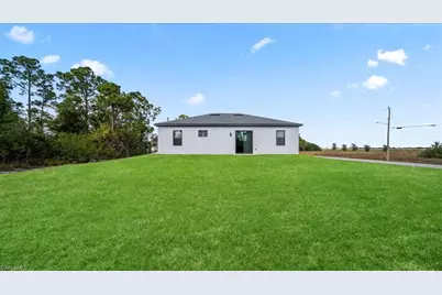 1256 Edmund St E, Lehigh Acres, FL 33974 - Photo 29