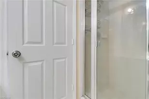 1096 Woodshire Ln, Naples, FL 34105 - Photo 27