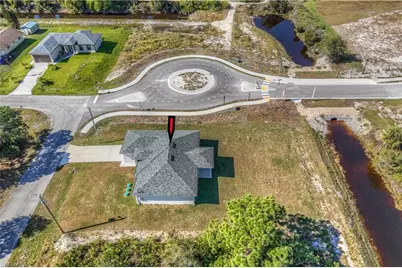 633 Cane St E, Lehigh Acres, FL 33974 - Photo 37