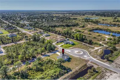 633 Cane St E, Lehigh Acres, FL 33974 - Photo 35