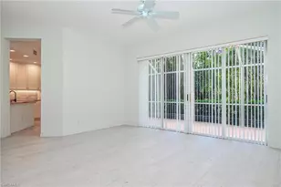 15161 Storrington Pl, Naples, FL 34110 - Photo 9