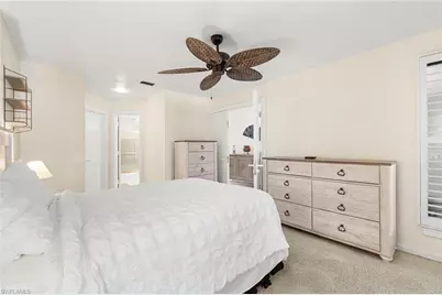 305 La Peninsula Blvd #305, Naples, FL 34113 - Photo 17