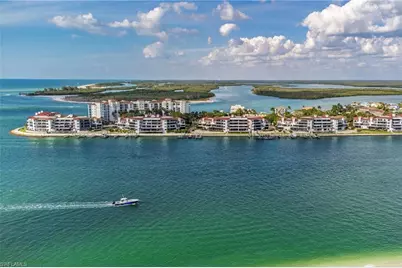 305 La Peninsula Blvd #305, Naples, FL 34113 - Photo 5