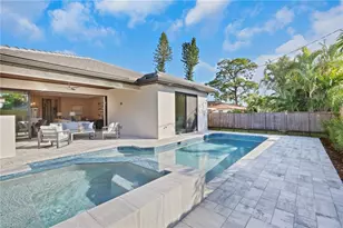 756 108th Ave N, Naples, FL 34108 - Photo 3