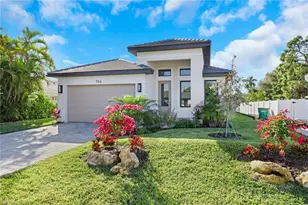 756 108th Ave N, Naples, FL 34108 - Photo 1