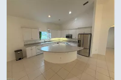 570 31st St NW, Naples, FL 34120 - Photo 21