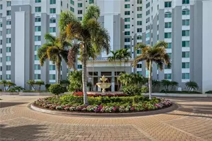 275 Indies Way, Naples, FL 34110 - Photo 5