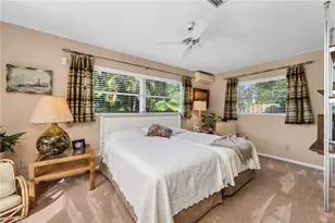 737 Anchor Rode Dr, Naples, FL 34103 - Photo 13